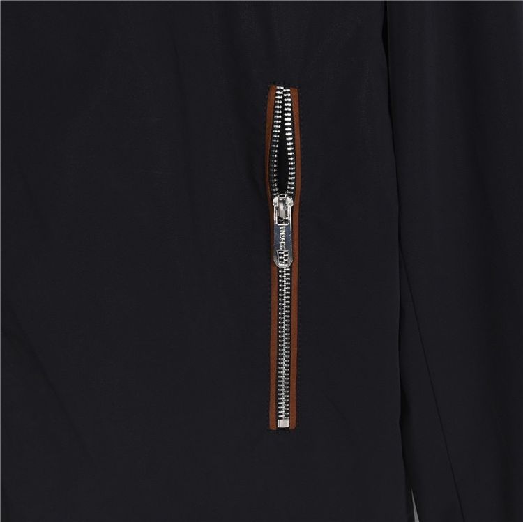 Sunscreen clothing  image 5