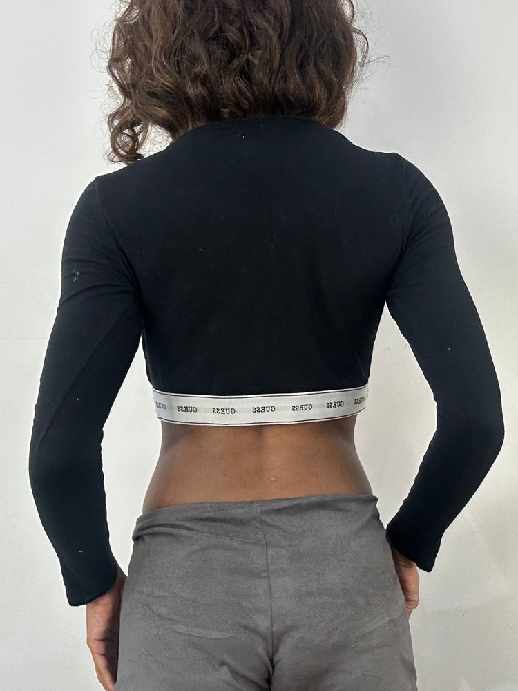 💻 athleisure edit | small black guess cropped long sleeve top image 7