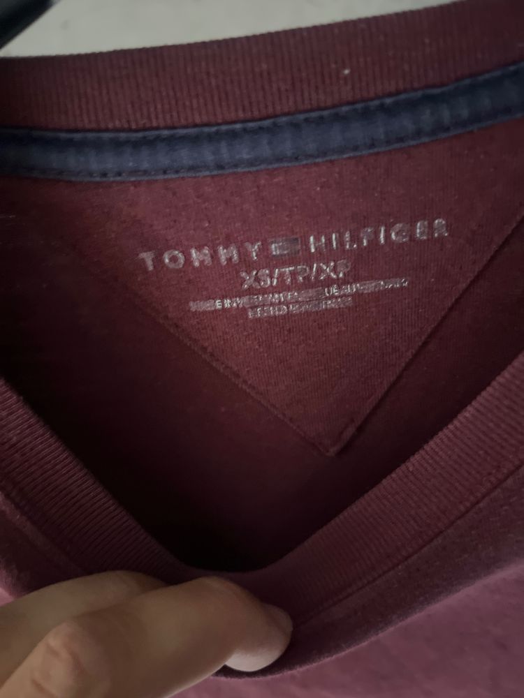 Tommy Hilfiger Maroon T-Shirt image 2