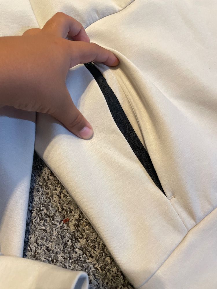 Champion Beige Hoodie image 2