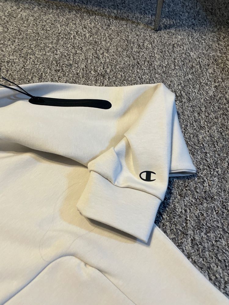Champion Beige Hoodie image 3