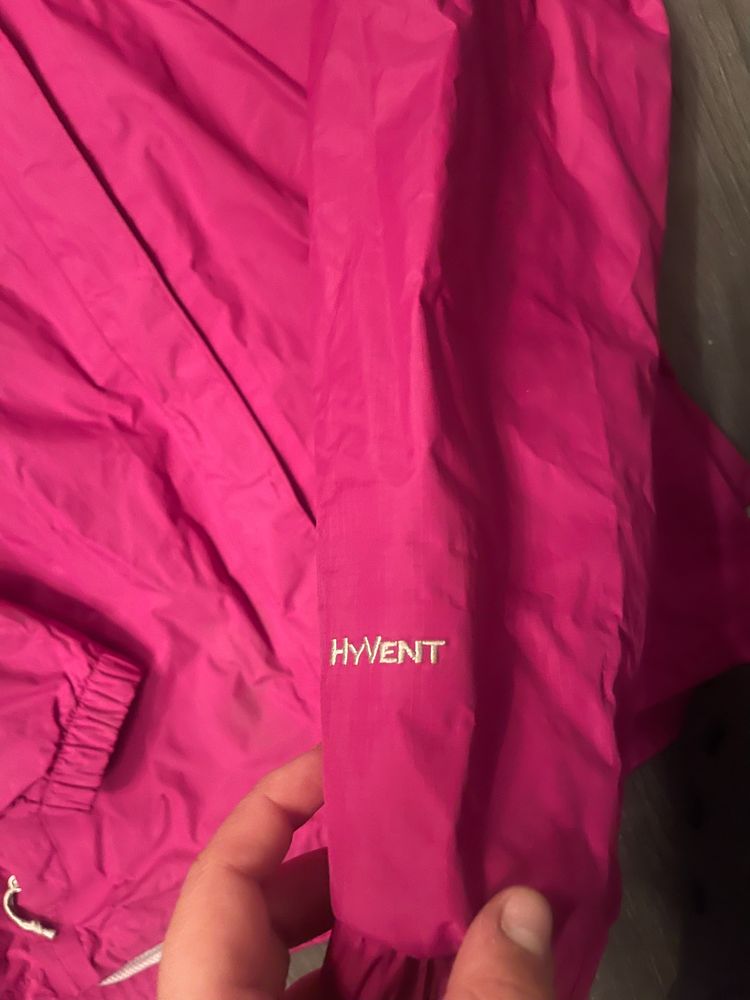 Pink Hyvent North Face Raincoat imagen 3