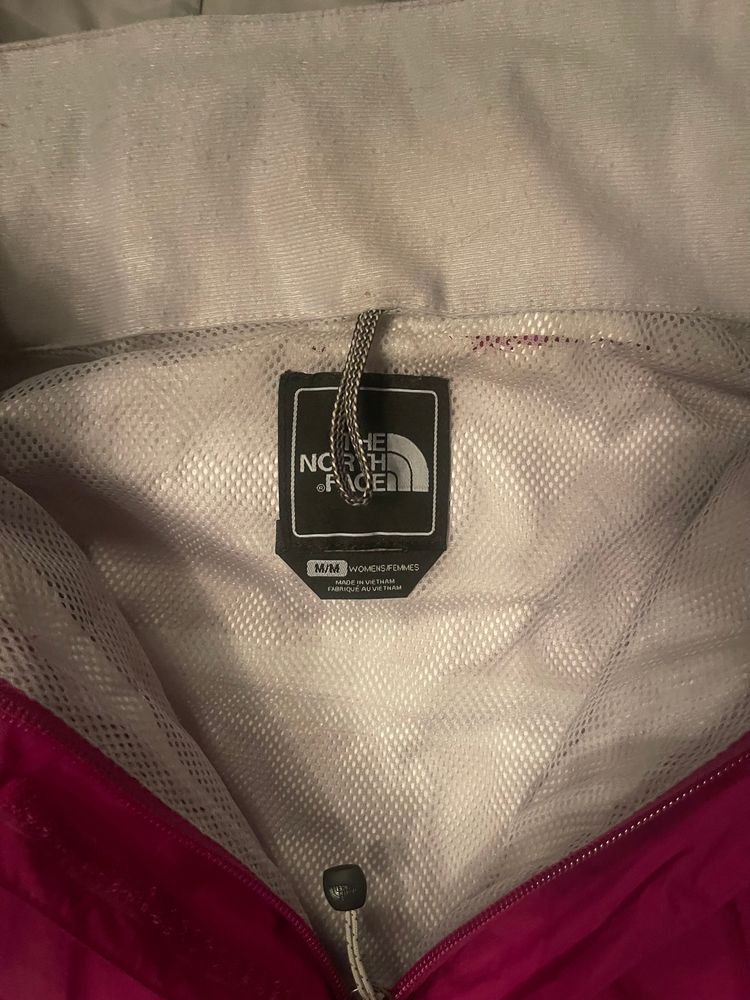 Pink Hyvent North Face Raincoat imagen 4