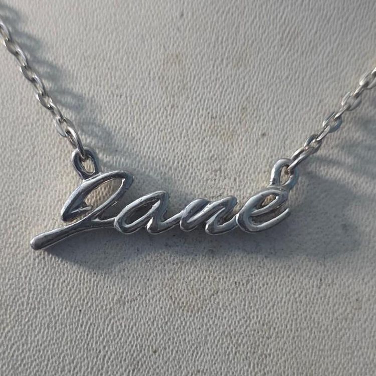 Silver Name Necklace With 'Jane' Pendant obraz 8
