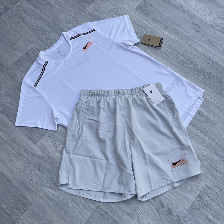 Nike Dri Fit Miler Graphic Grid Top and 7" Challenger Running Shorts Set - White