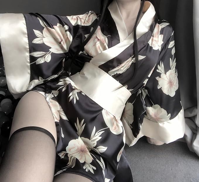 Black Floral Satin Kimono Robe With Matching Thong imagen 2