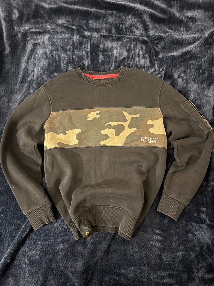 Alpha Industries Camo Panel Sweatshirt
