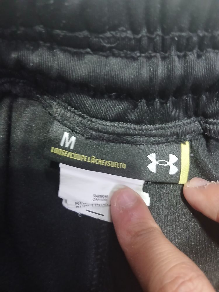 Under Armour Black Pants 4