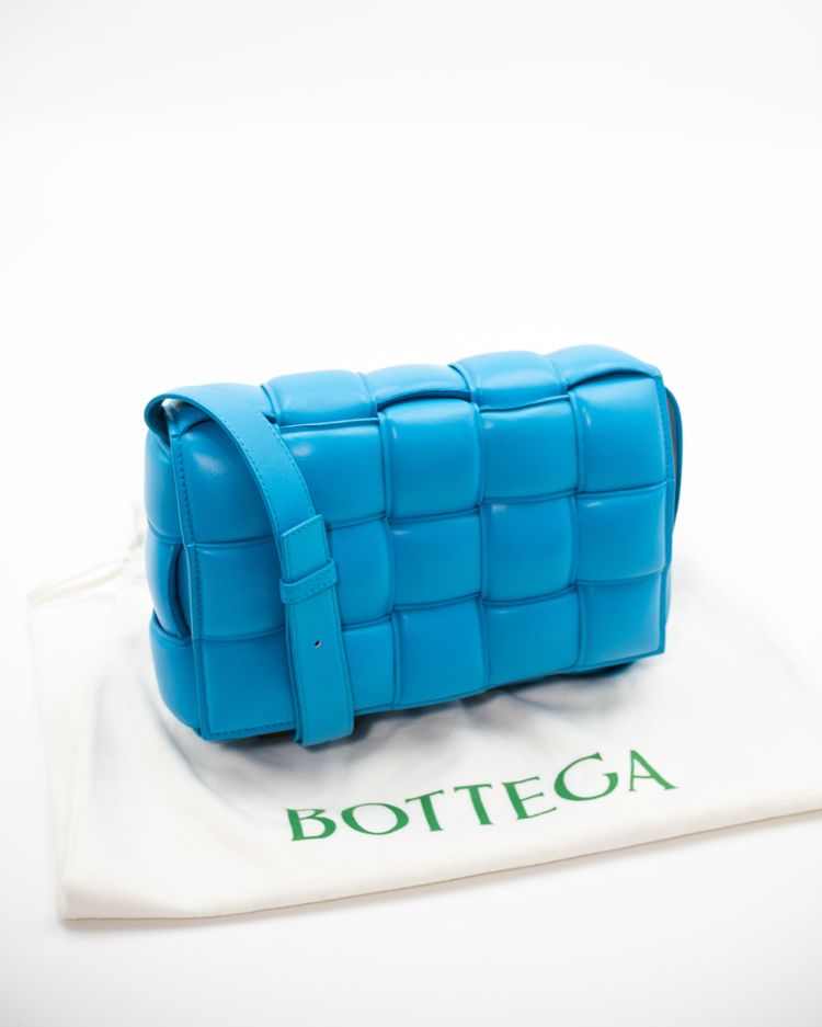 Bottega Veneta Borsa Padded Cassette Pelle Nappa Celeste — Pre-owned Autentica imagen 5