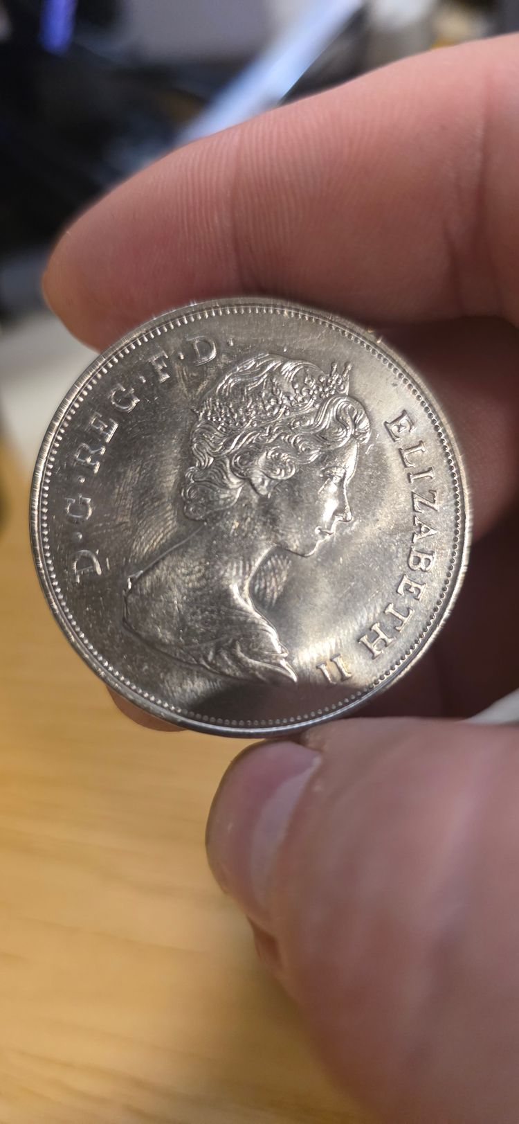 £3). Charles and Diana Commemorative Coin 1981 obraz 6