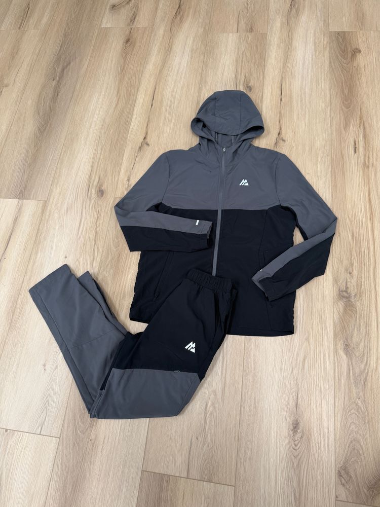 Set Two-Piece Hoodie And Pants Set product image