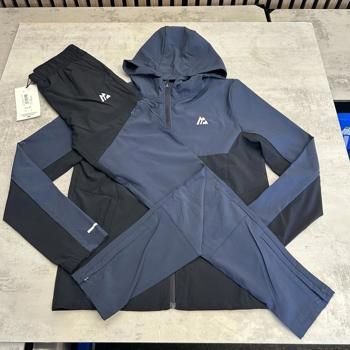 40. age 13 Navy Blue Hooded Jacket & Joggers Sportswear