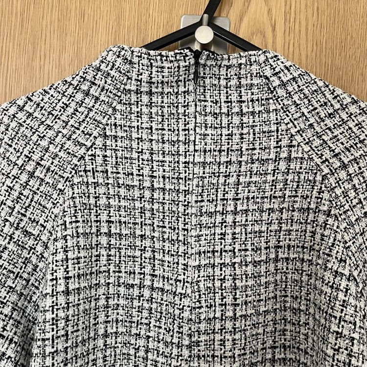 Immagine di Zara Women's Grey and Black Top 5