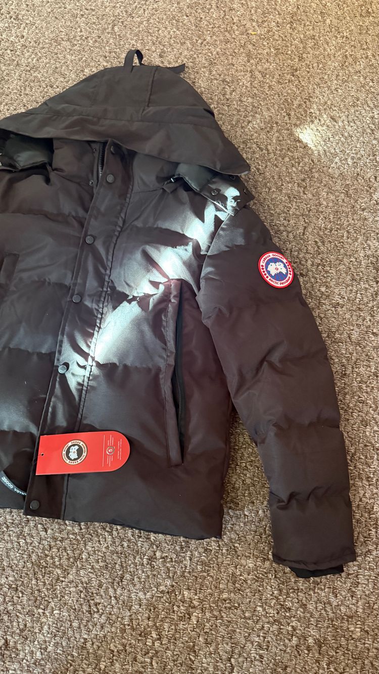 Canada Goose Black Puffer Jacket image 2