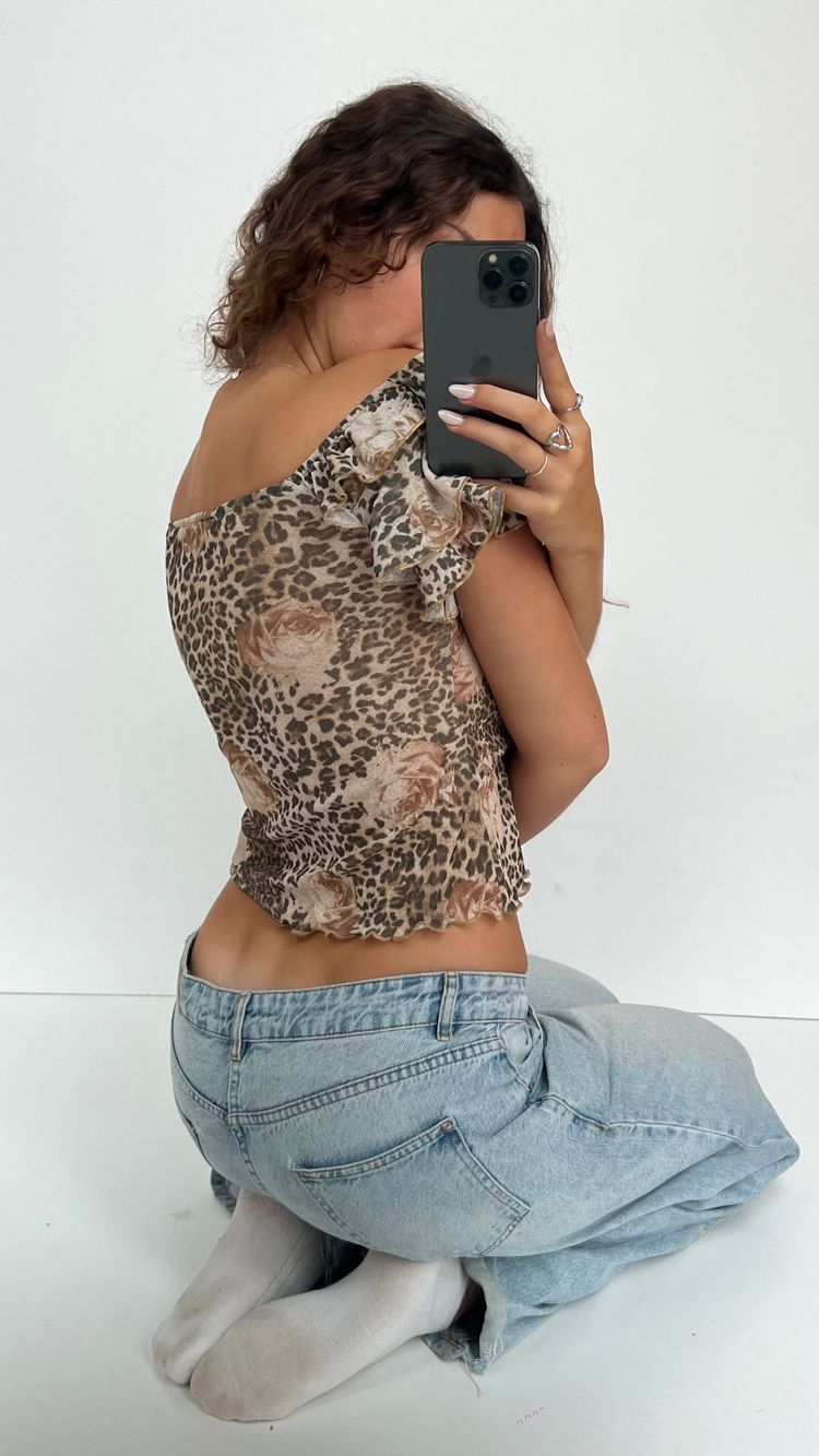 00s leopard mesh top- size L image 4
