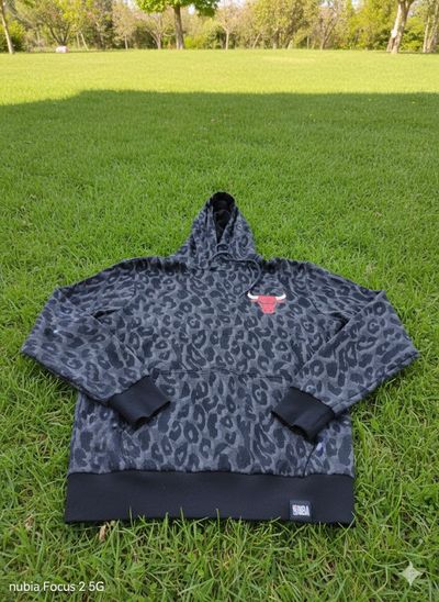 New Era Nba Chicago Bulls Hoodie