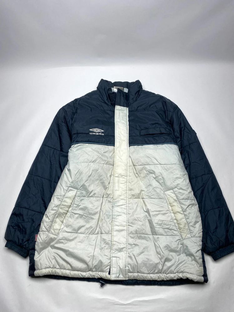 Umbro Navy & White Puffer Jacket – Men’s (Vintage / Winter Coat)