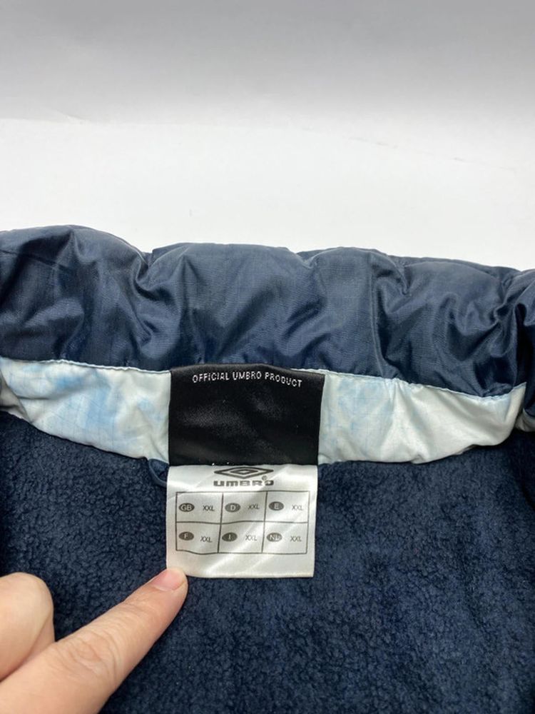 Umbro Navy & White Puffer Jacket – Men’s (Vintage / Winter Coat) image 6