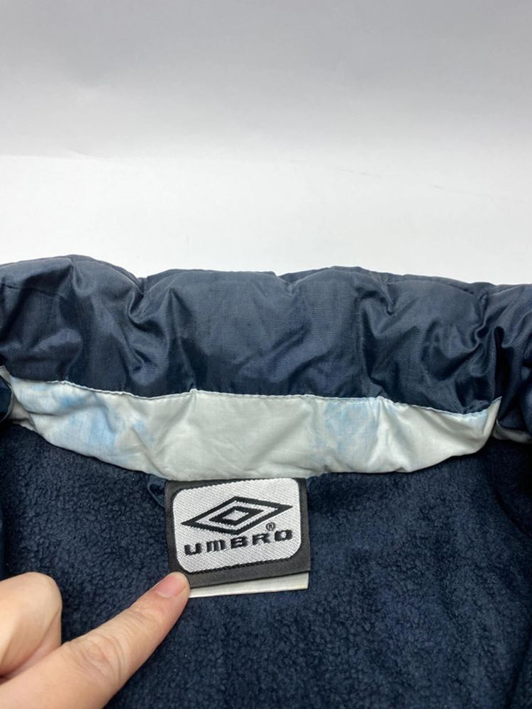 Umbro Navy & White Puffer Jacket – Men’s (Vintage / Winter Coat) image 2