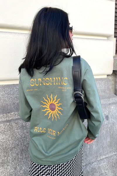 Sunshine 56