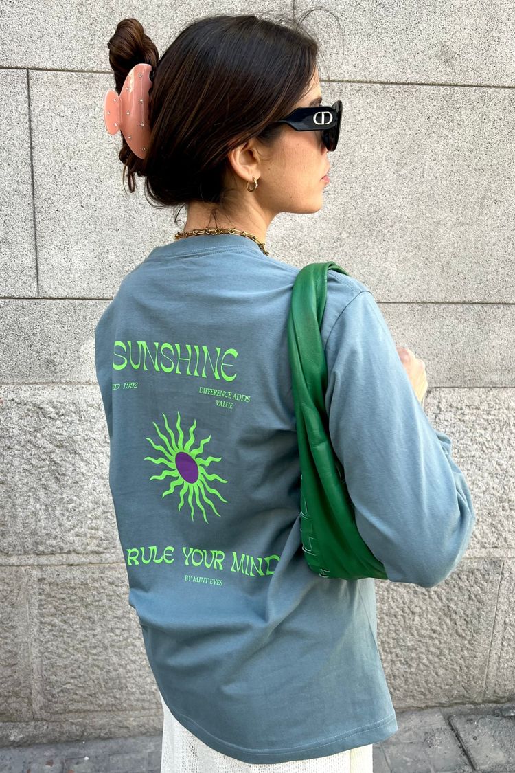 Sunshine 13