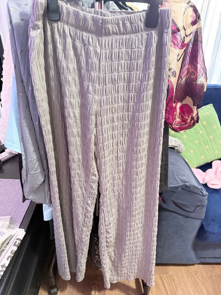 Zara Textured Button-Up Top And Matching Pants Set imagen 2