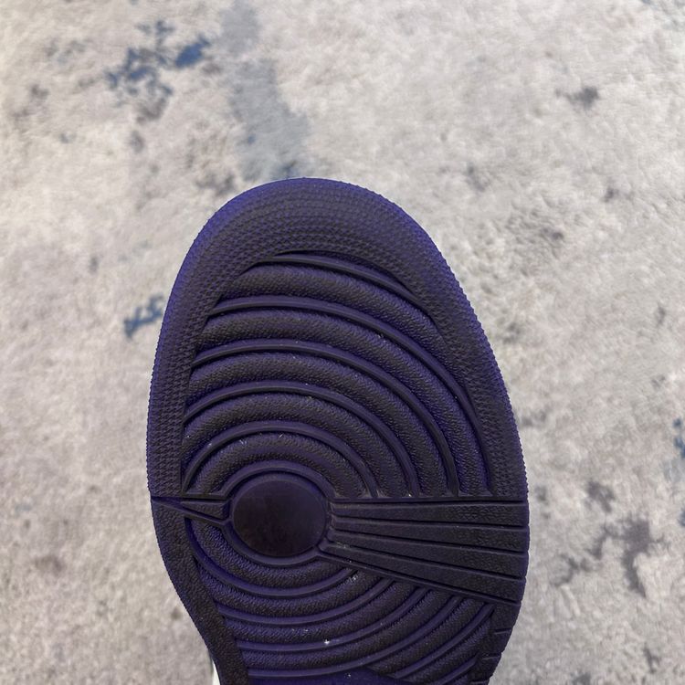 Jordan 1 Retro High Purple 45 image 2