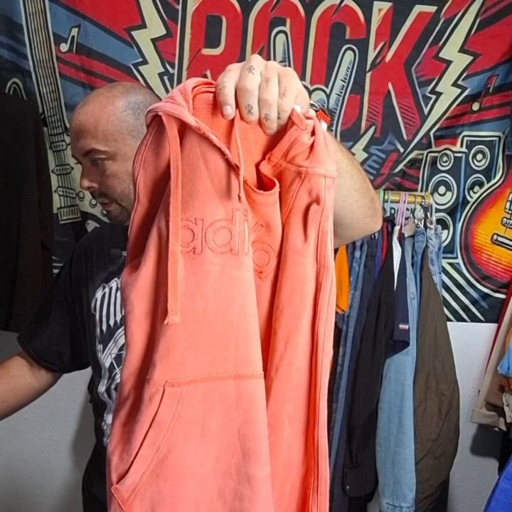 sudadera adidas salmon imagen 1