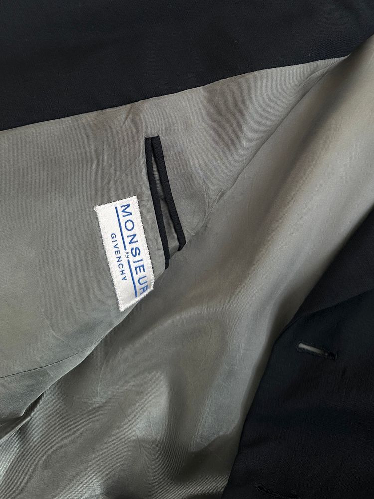 Givenchy 1990s Wool Single Breasted Blazer - M image 5