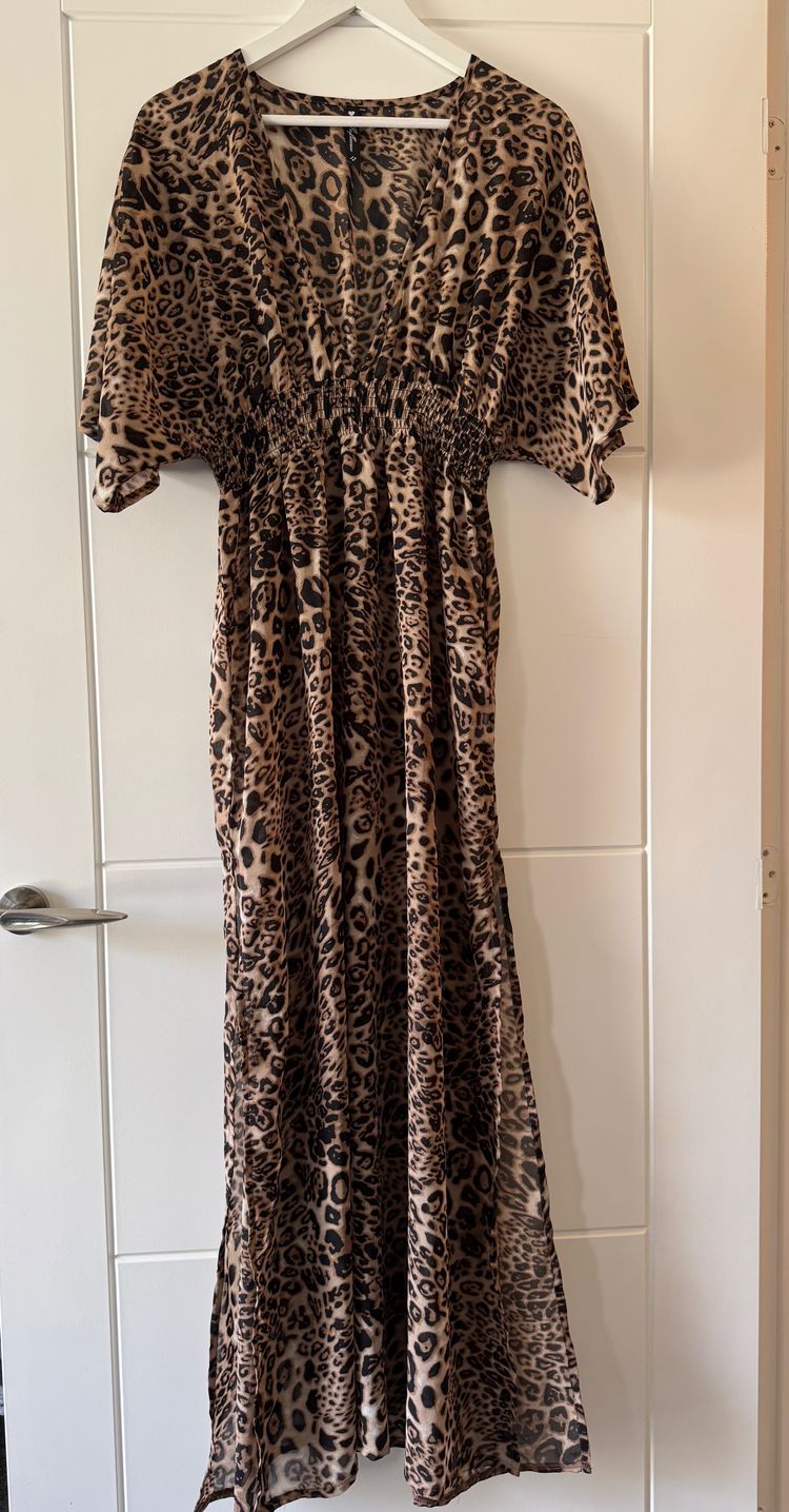 Leopard Print Maxi Dress