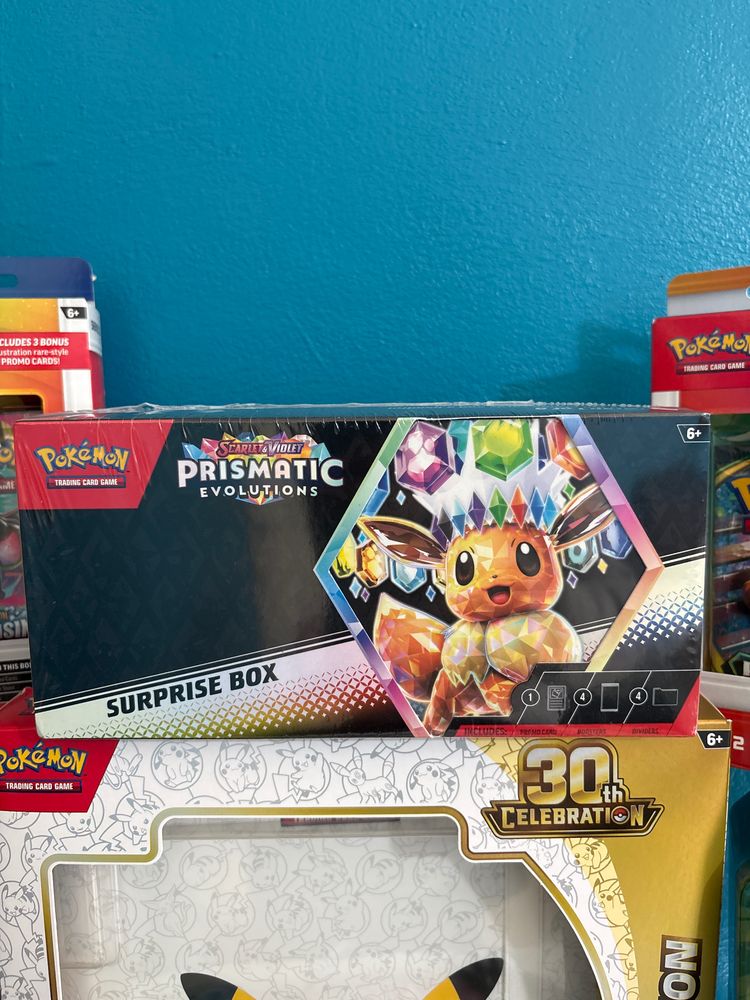 Pokémon Prismatic Evolutions Surprise Box
