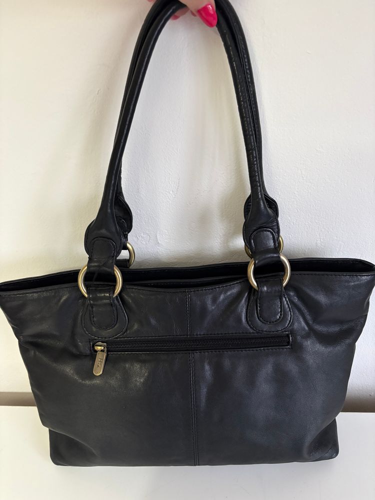 Mia Soft Black Leather Handbag 4