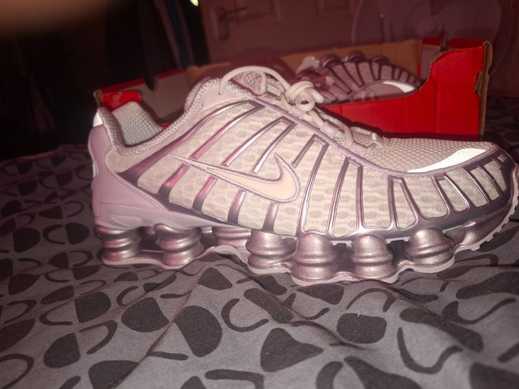 Nike Shox Sneakers