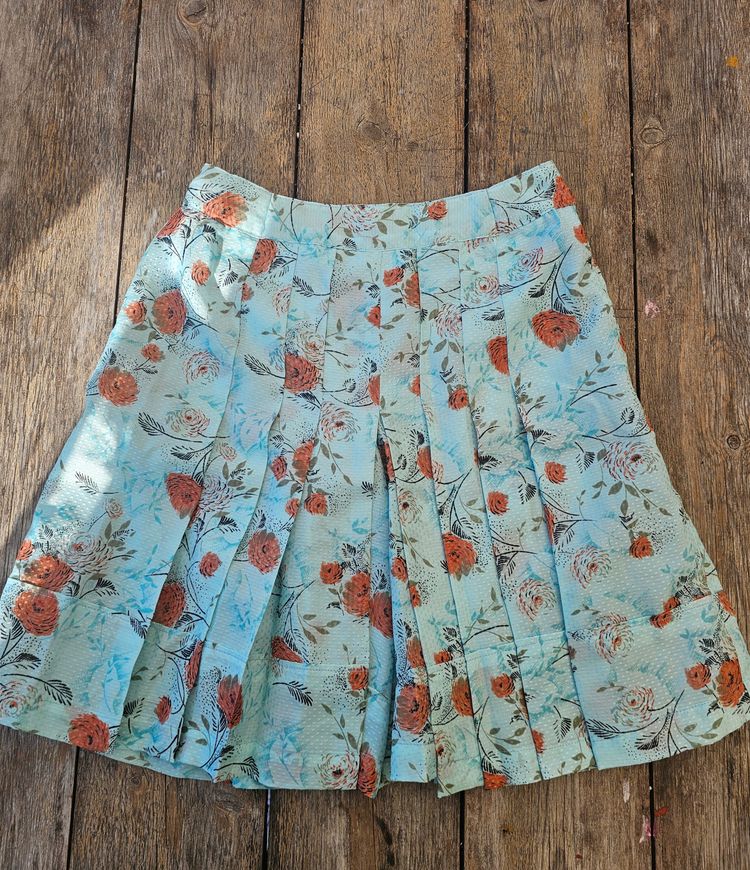 Vintage Pleated Shorts