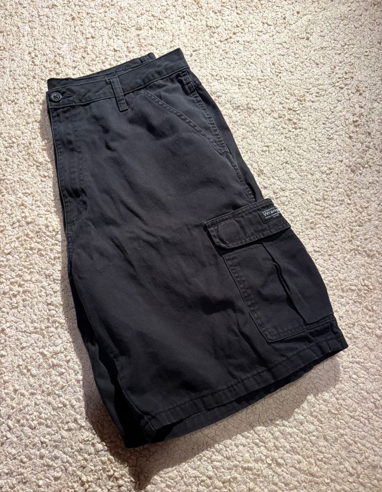 Black Cargo Shorts wrangler image 1