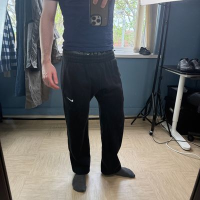 Nike 2000's relaxed straight fit jogging bottoms / sweatpants (M)