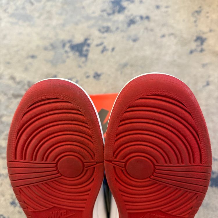 Immagine di Jordan 1 Retro High Fearless UNC Chicago 46 8