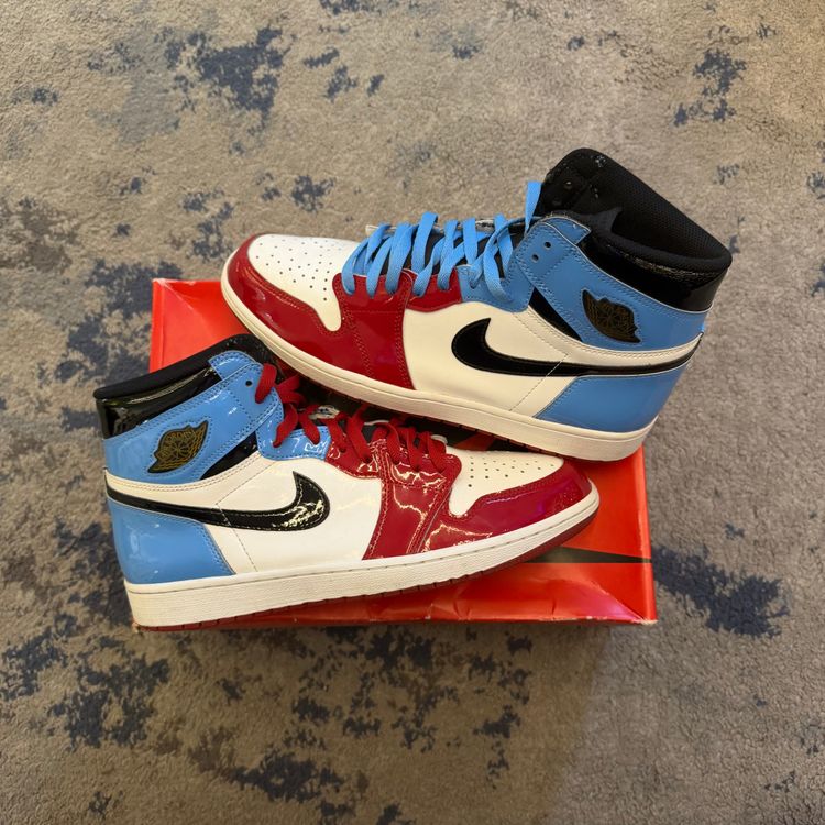 Immagine di Jordan 1 Retro High Fearless UNC Chicago 46 1