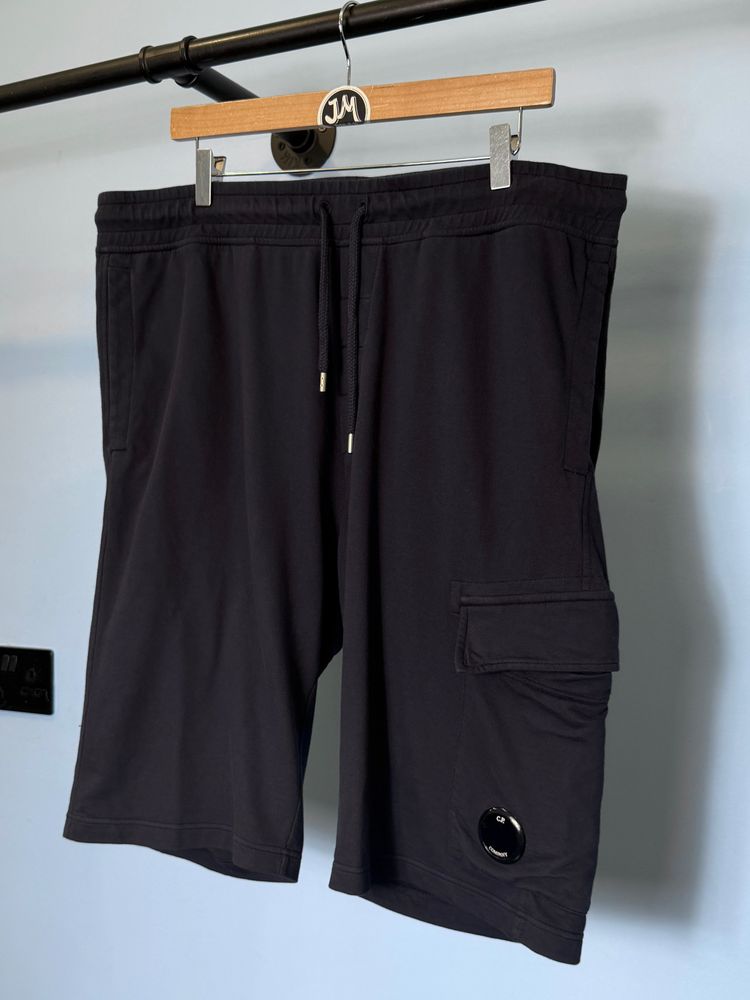 XXL C.P. Company Navy Blue Cargo Jogger Shorts 38W image 1