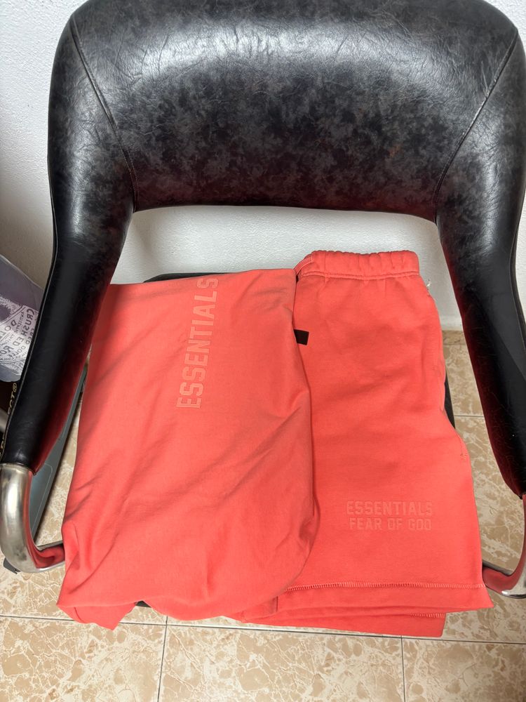 Fear of God Fear Of God Essentials Coral Shorts And T-Shirt Set product image