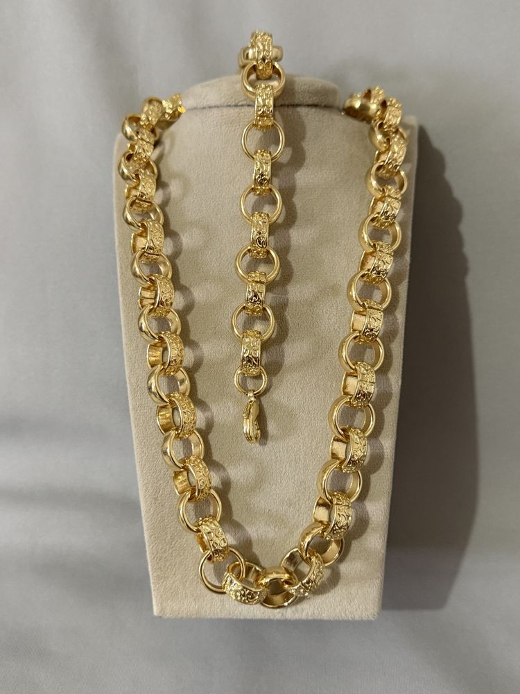 Gold Chain Necklace And Bracelet Set