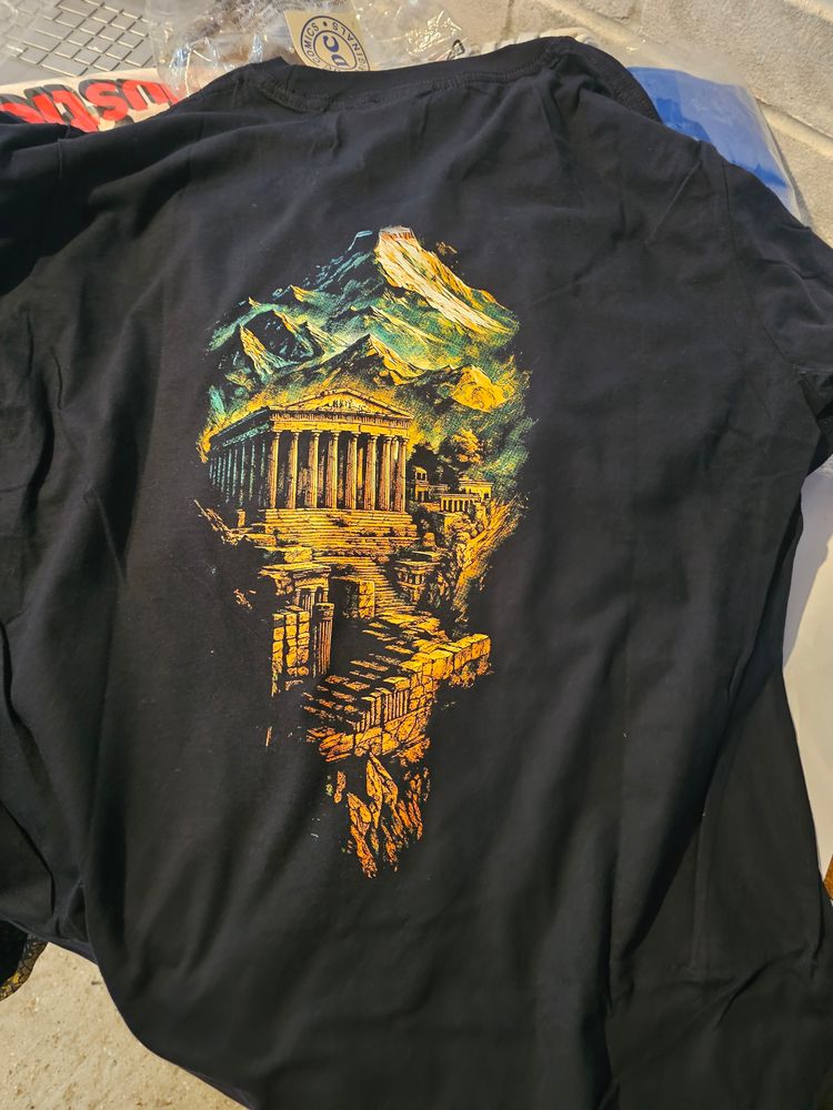 4 T-Shirts for 15£ 