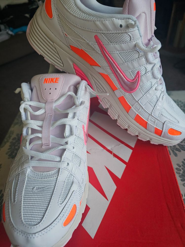   Nike P-6000 White Digital Pink Orange UK 9. Trainers