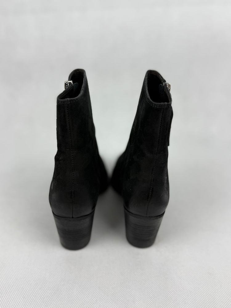 Billi bi Black Ankle Boots With Side Zipper 4