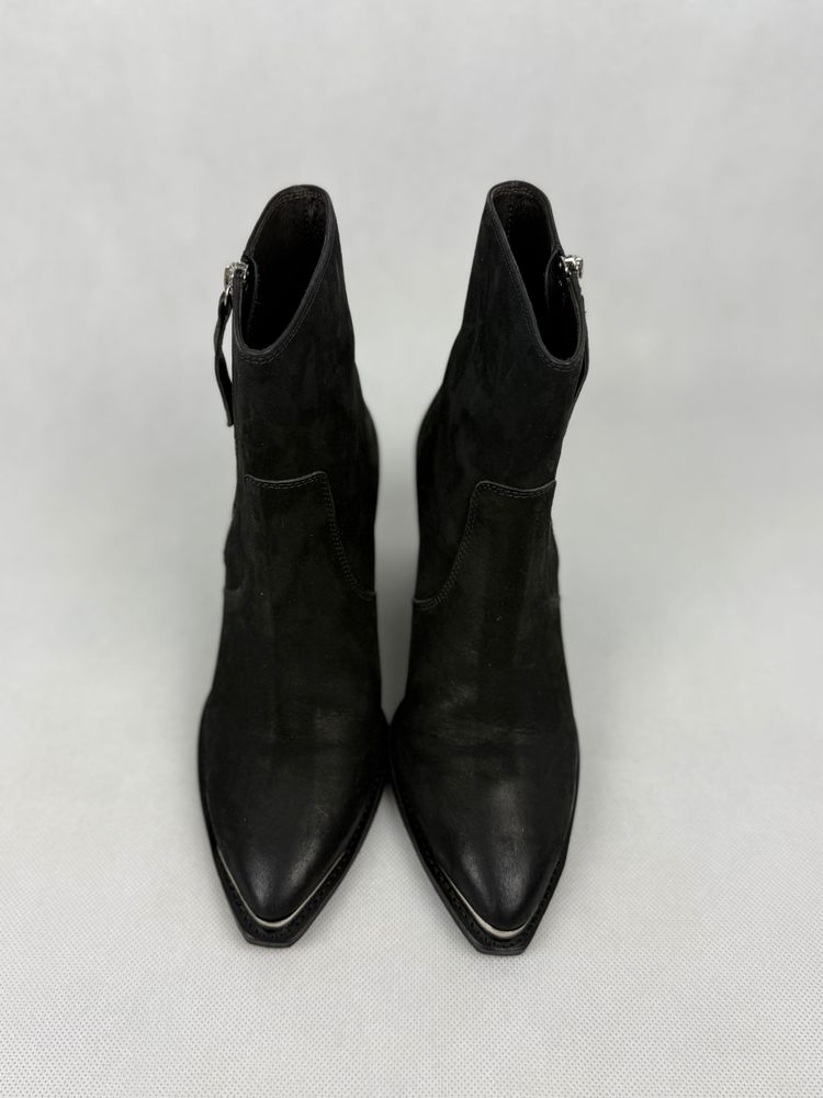 Billi bi Black Ankle Boots With Side Zipper 3