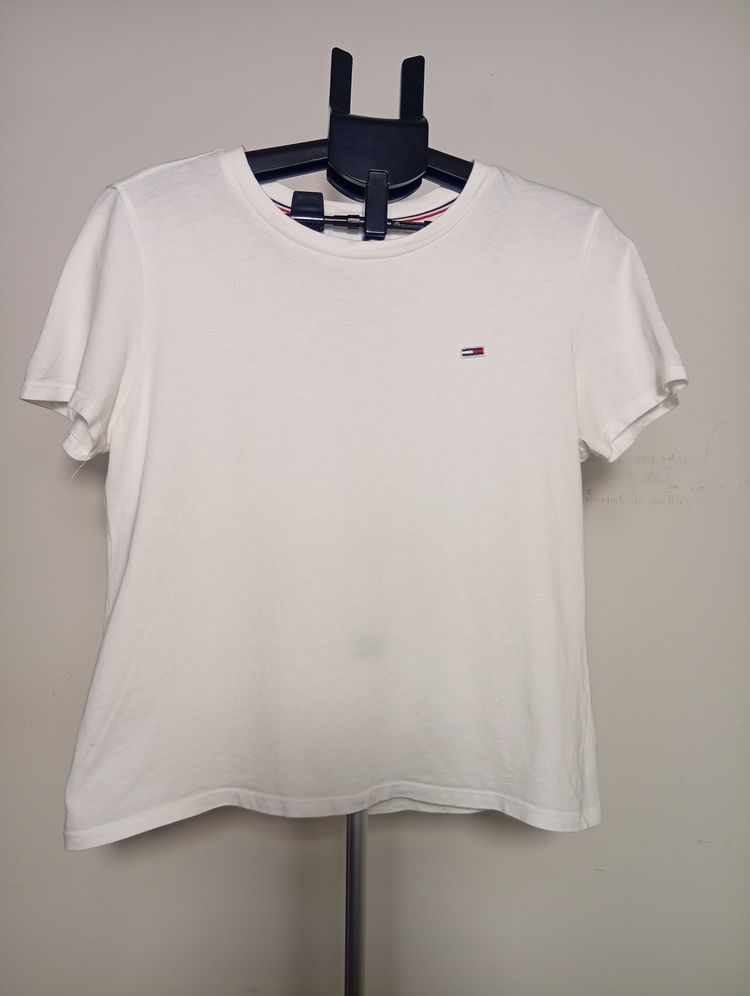 Tommy Hilfiger White T-Shirt