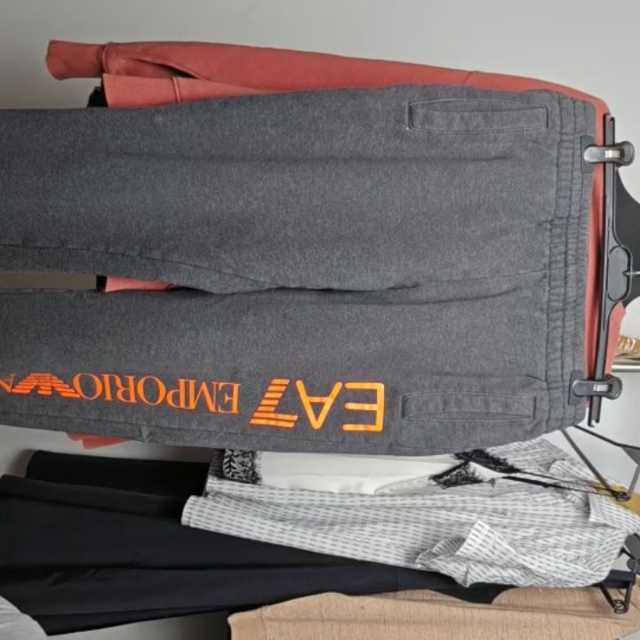 EA7 Emporio Armani EA7 Emporio Armani Spodnie dresowe product image