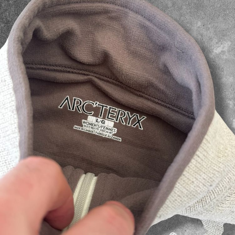 Vintage Arc'teryx Women's Covert Fleece Large RRP £180 image 3
