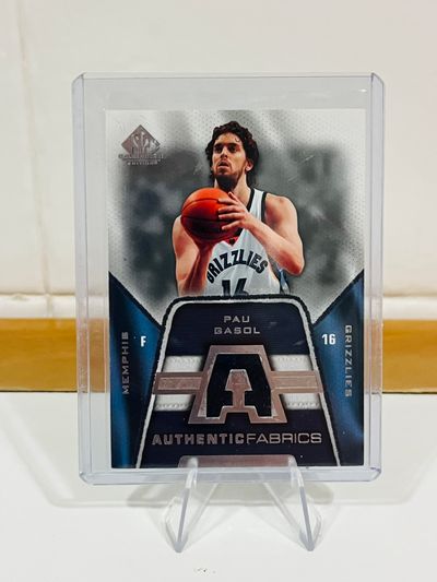 Basketball Trading Card