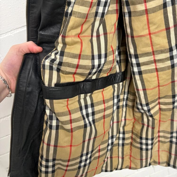 Burberry Nova Check Black Leather Duffle Coat image 10